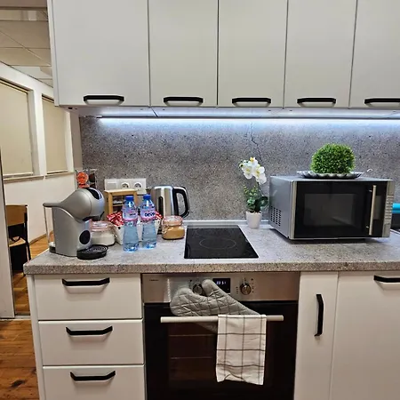 Апартаменты Center With Workspace & Wifi Near Metro Station *